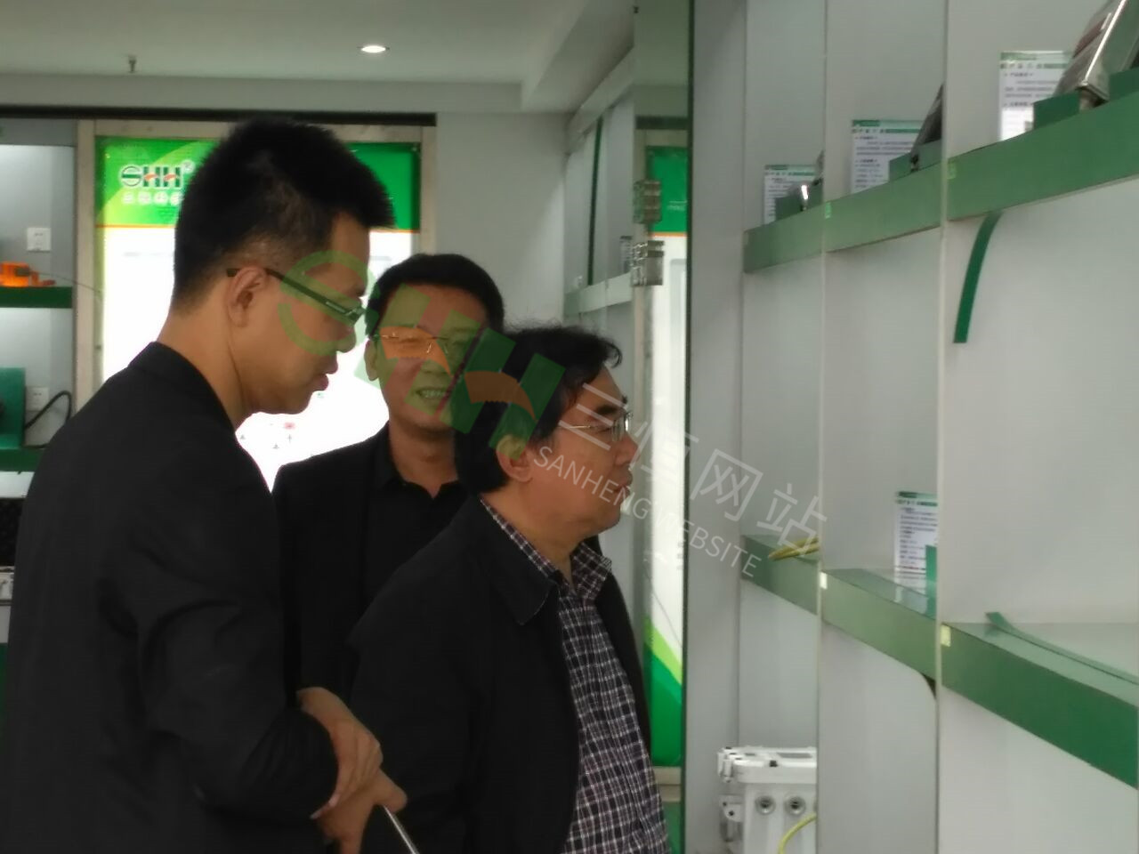 兗州煤業(yè)興隆莊煤礦客戶來訪